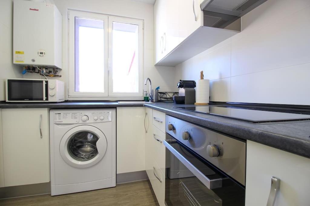 Apartamento En Santander Con Aparcamiento Exterior photo